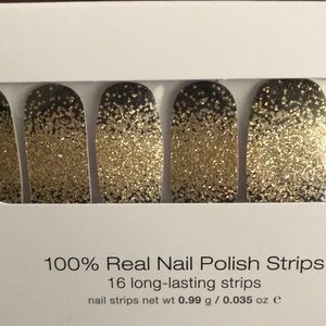 Color Street nail strips